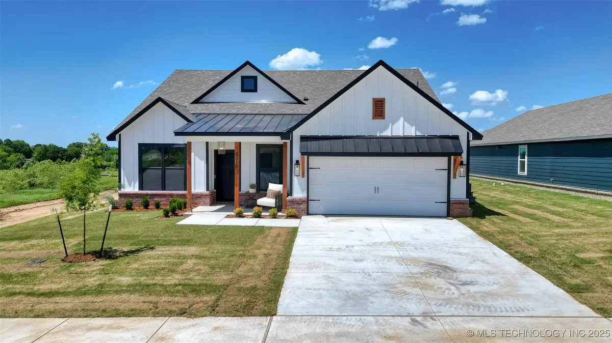 8516 E El Paso Street, Broken Arrow, OK 74014 - Image #1