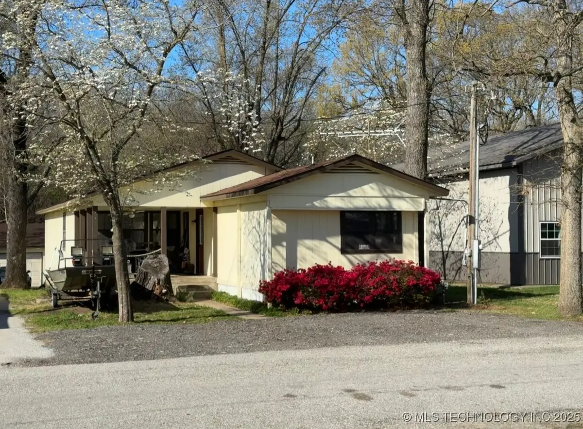 61113 E 310 Road, Grove, OK 74344 - Image #1