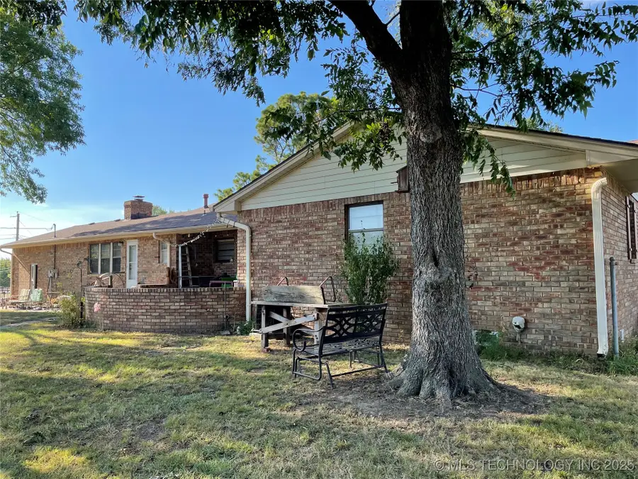 760 N Quapaw Street N, Skiatook, OK 74070 - Image #3