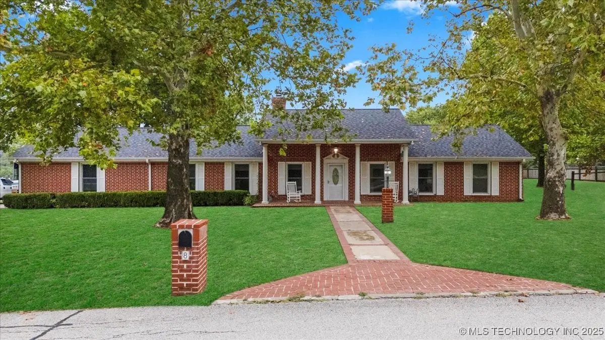 8 E Carriage Road, Sapulpa, OK 74066 - Image #1
