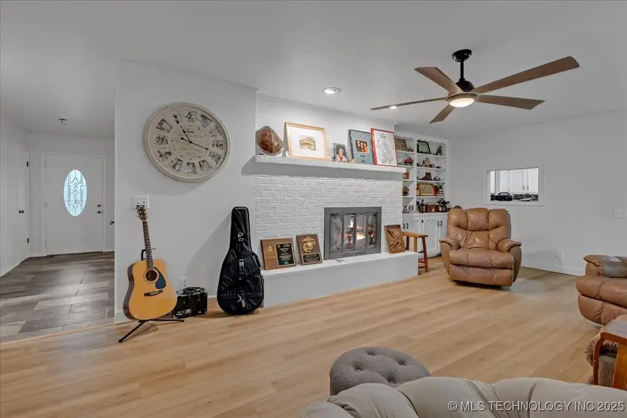 8 E Carriage Road, Sapulpa, OK 74066 - Image #3