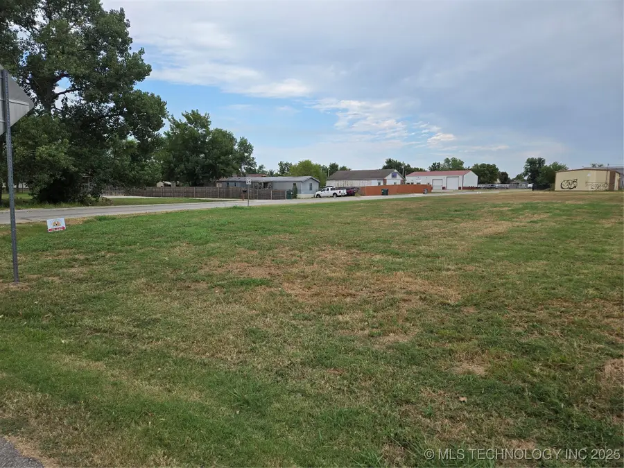 12 W 20 Highway, Skiatook, OK 74070 - Image #2