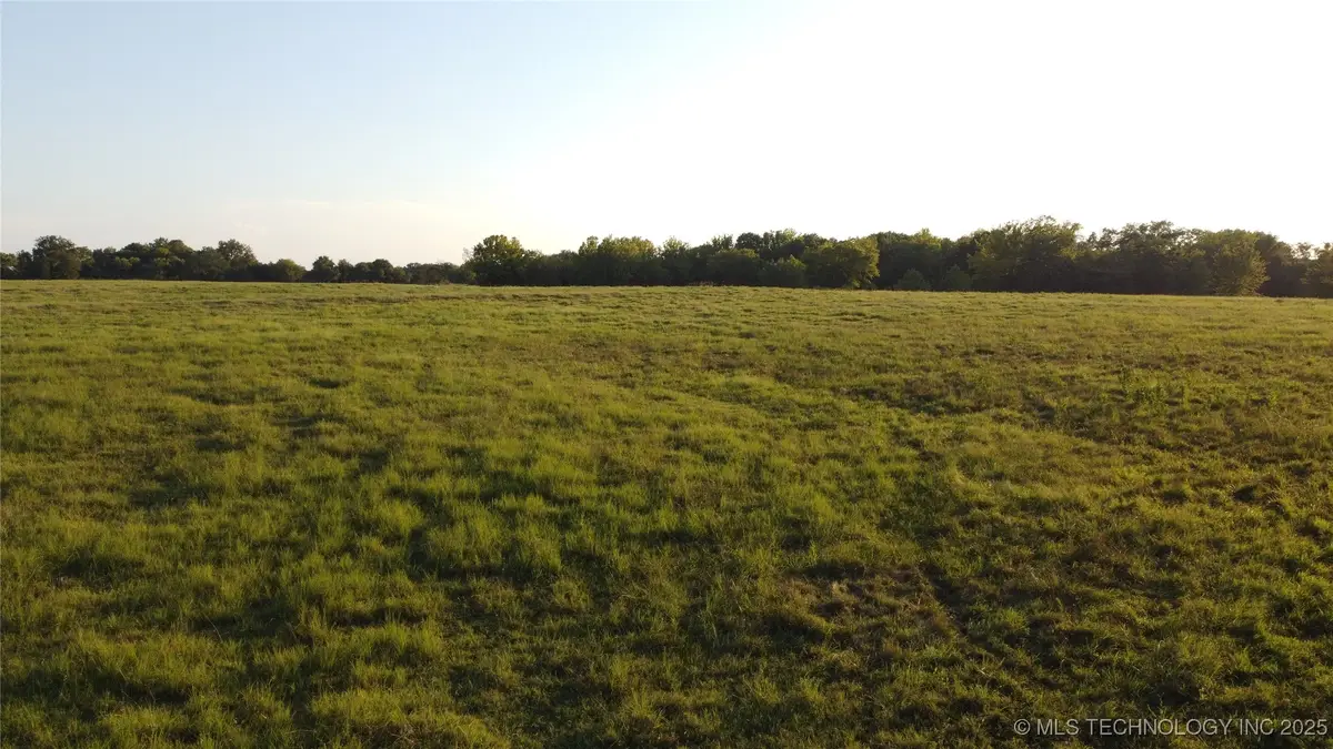 E 1010 Road, Okemah, OK 74859 - Image #1