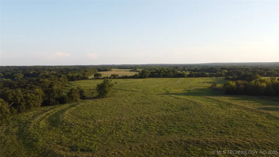 E 1010 Road, Okemah, OK 74859 - Image #2