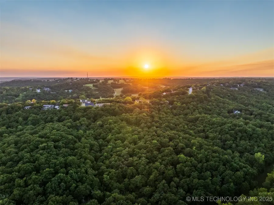 9 Deer Creek Trail, Sand Springs, OK 74063 - Image #3