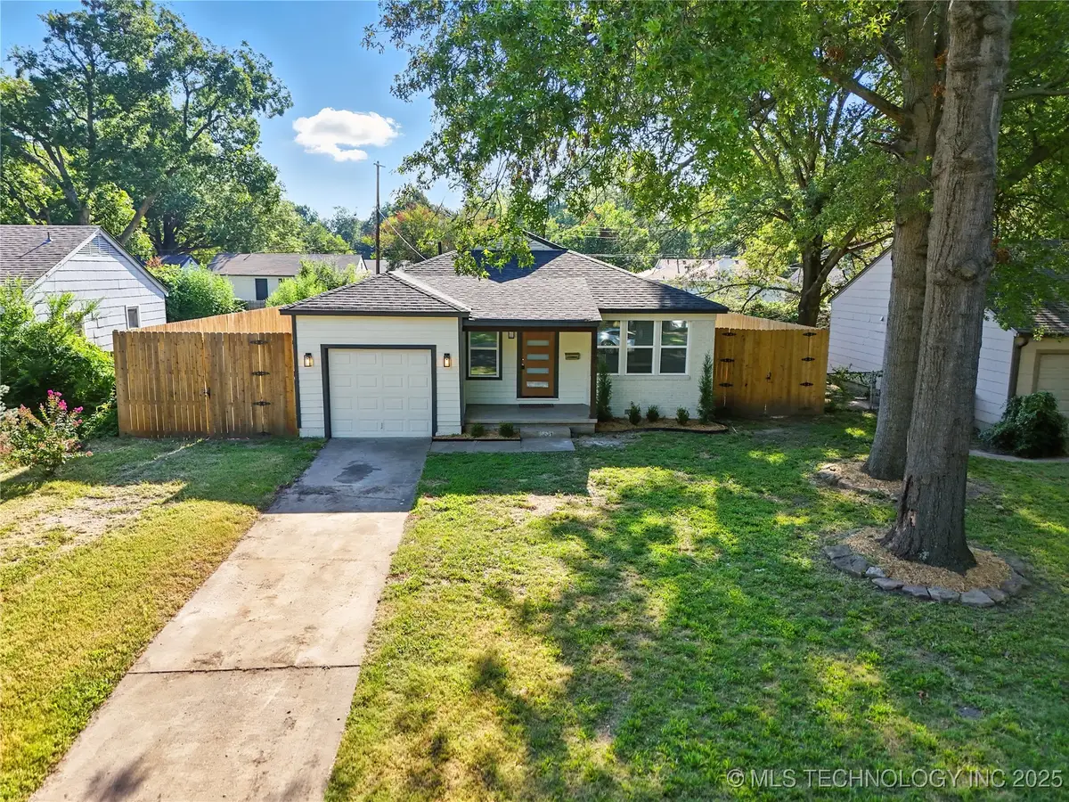4647 S Rockford Avenue, Tulsa, OK 74105 - Image #1