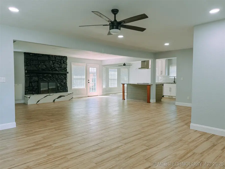 2509 W Broadway Street, Broken Arrow, OK 74012 - Image #3