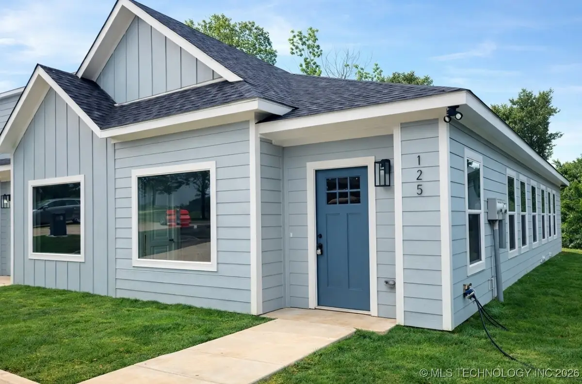 125 S Mclean Drive, Durant, OK 74701 - Image #1