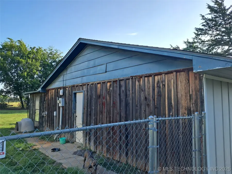 318 Wisteria, Lone Grove, OK 73443 - Image #3