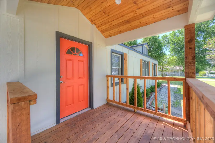 917 S Birch Place, Broken Arrow, OK 74012 - Image #2