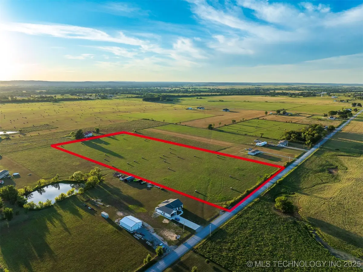 10 N 434 Road, Adair, OK 74330 - Image #1