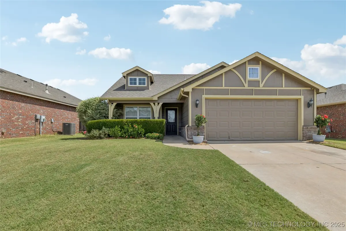 11123 N 145th East Place, Owasso, OK 74055 - Image #1