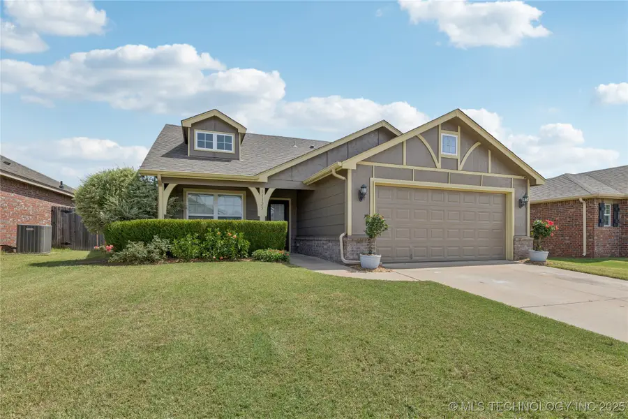 11123 N 145th East Place, Owasso, OK 74055 - Image #2