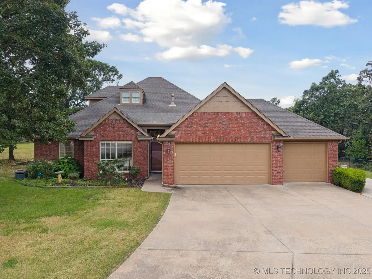12192 N 179th East Avenue, Collinsville, OK 74021 - Image #1