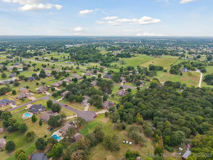 12192 N 179th East Avenue, Collinsville, OK 74021 - Image #3