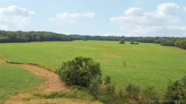 E 470 Road, Claremore, OK 74017