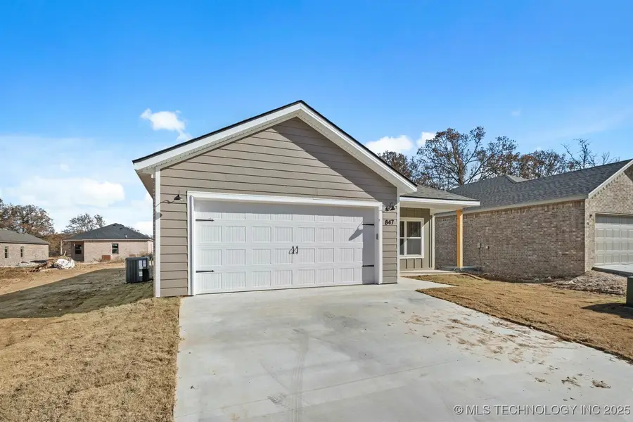 847 Snyder Springs Loop, Watts, OK 74964 - Image #3