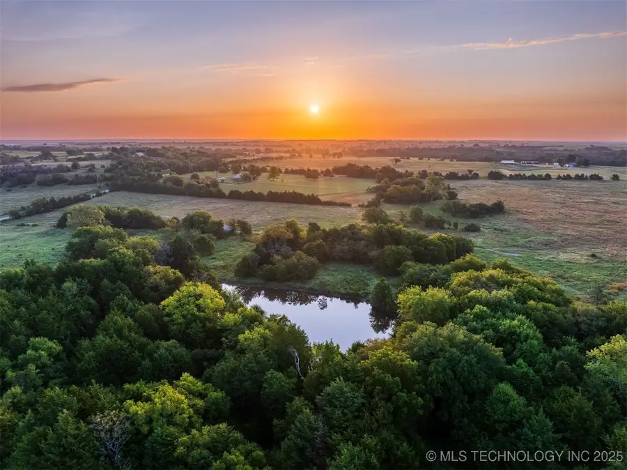 24609 E Lakeview Road, Yale, OK 74085 - Image #2