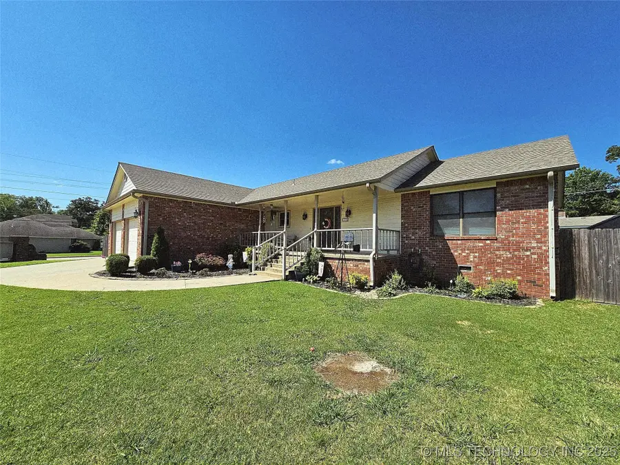1104 Chase Avenue, Tahlequah, OK 74464 - Image #2