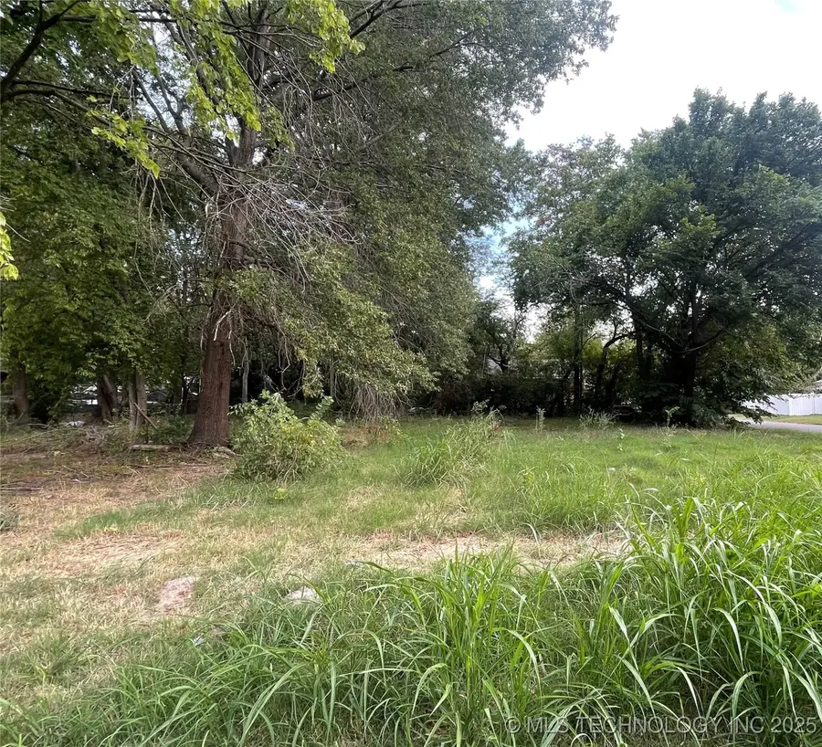 Columbus Street, Muskogee, OK 74401 - Image #2