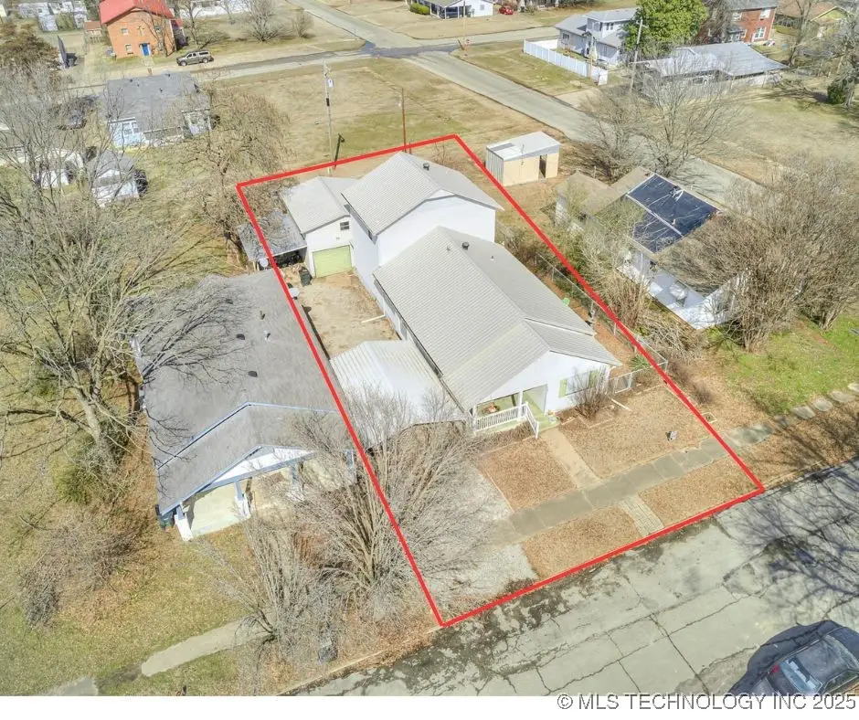 1123 E 9th Street, Okmulgee, OK 74447 - #1