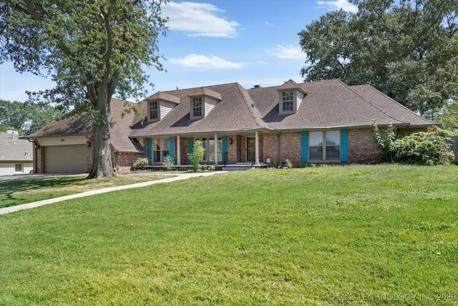 5819 S Delaware Place, Tulsa, OK 74105 - Image #2