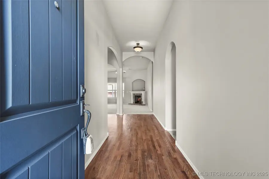 5016 E El Paso Street, Broken Arrow, OK 74014 - #3