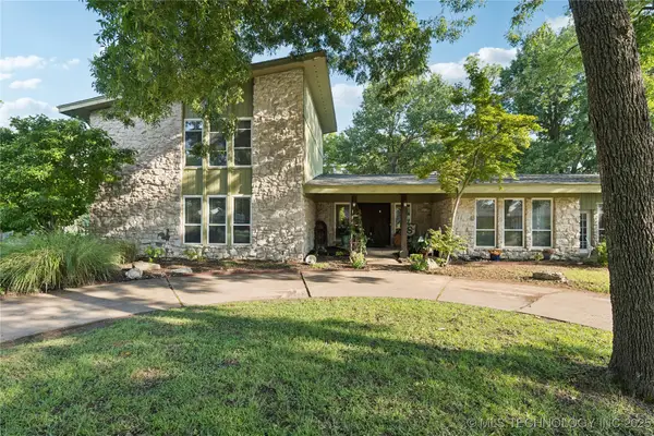 8413 Shadowood Avenue, Broken Arrow, OK 74011