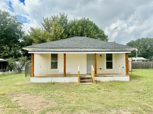 108 S Collins Street, Colbert, OK 74733