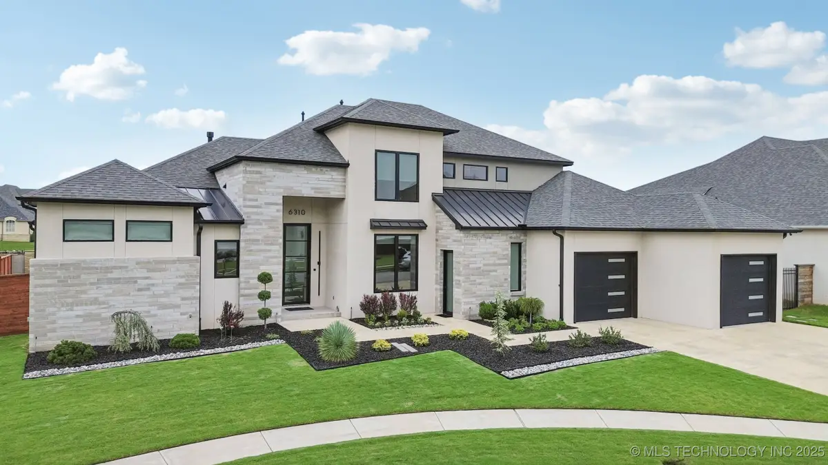 6310 W Durham Place, Broken Arrow, OK 74011 - Image #1