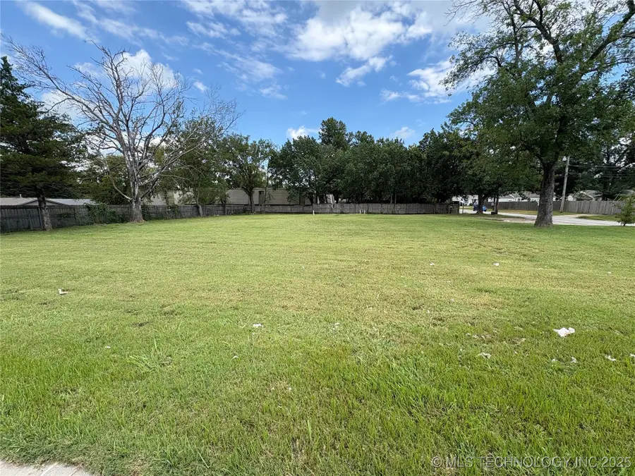 201 N 9th Street E, Broken Arrow, OK 74012 - #3