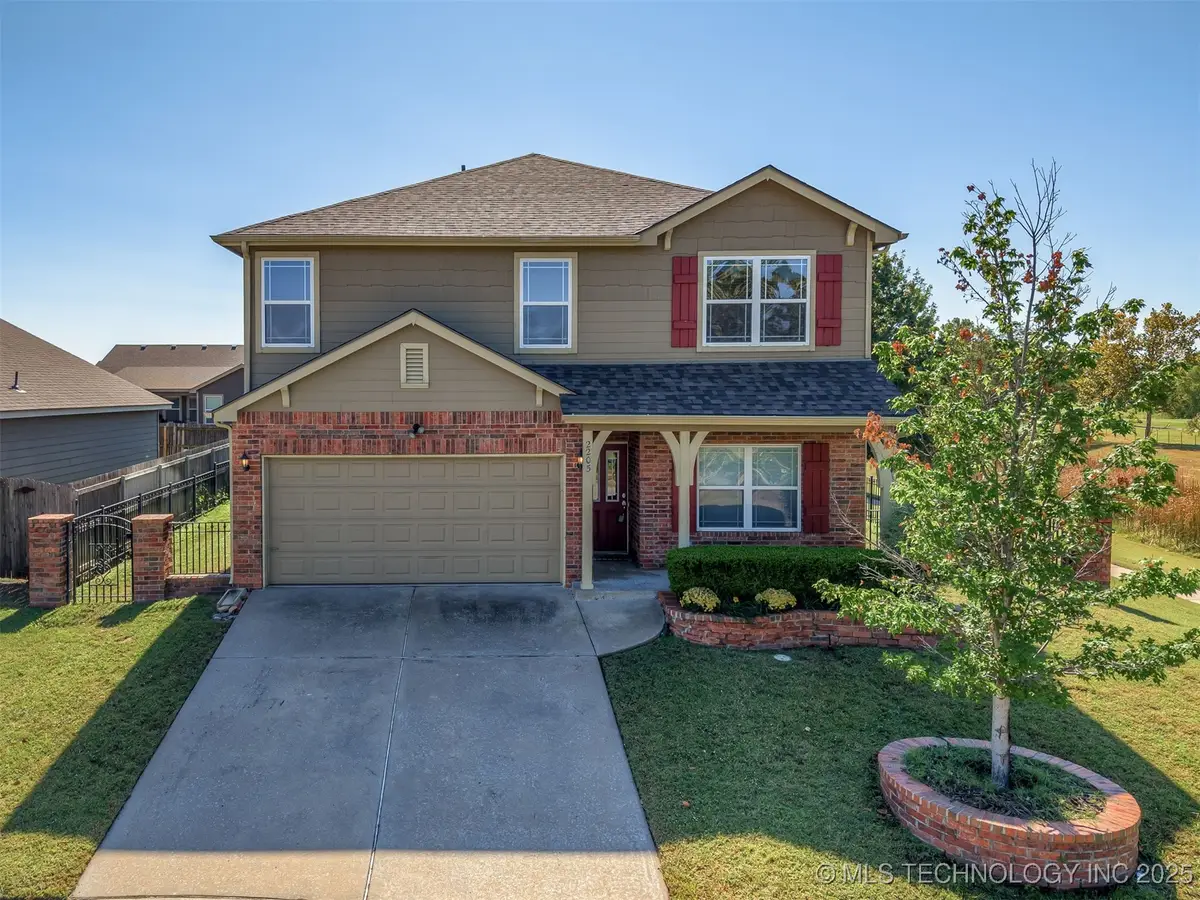 2205 E Fargo Street, Broken Arrow, OK 74012 - Image #1