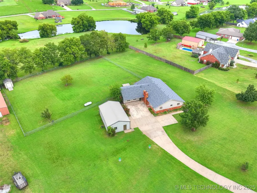 26 Sunshine Lane, Pryor, OK 74361 - Image #2