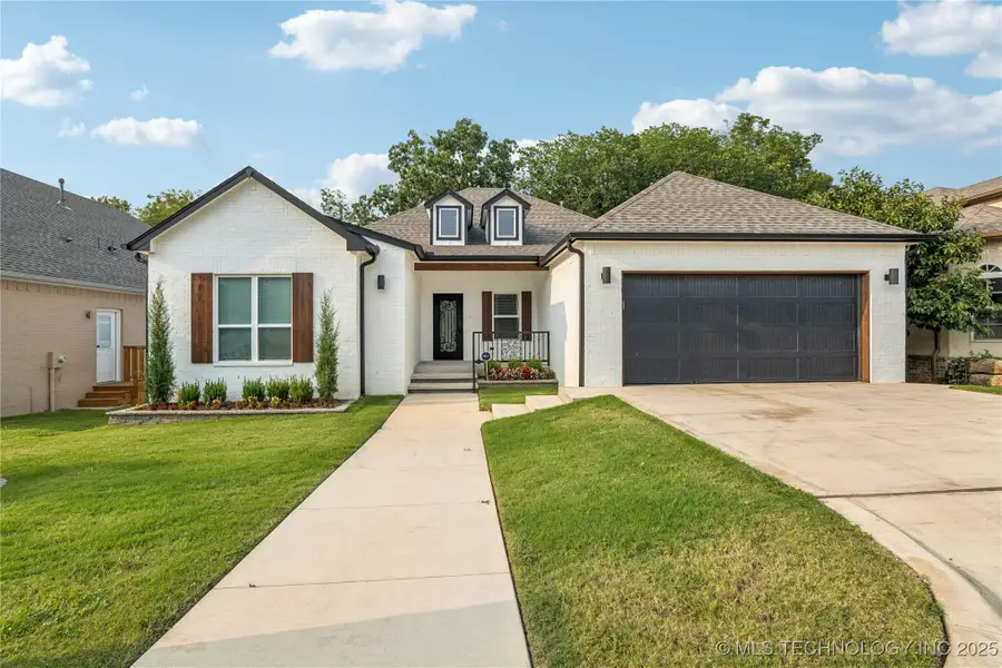 3304 Harbour Town Place, Claremore, OK 74019 - Image #2