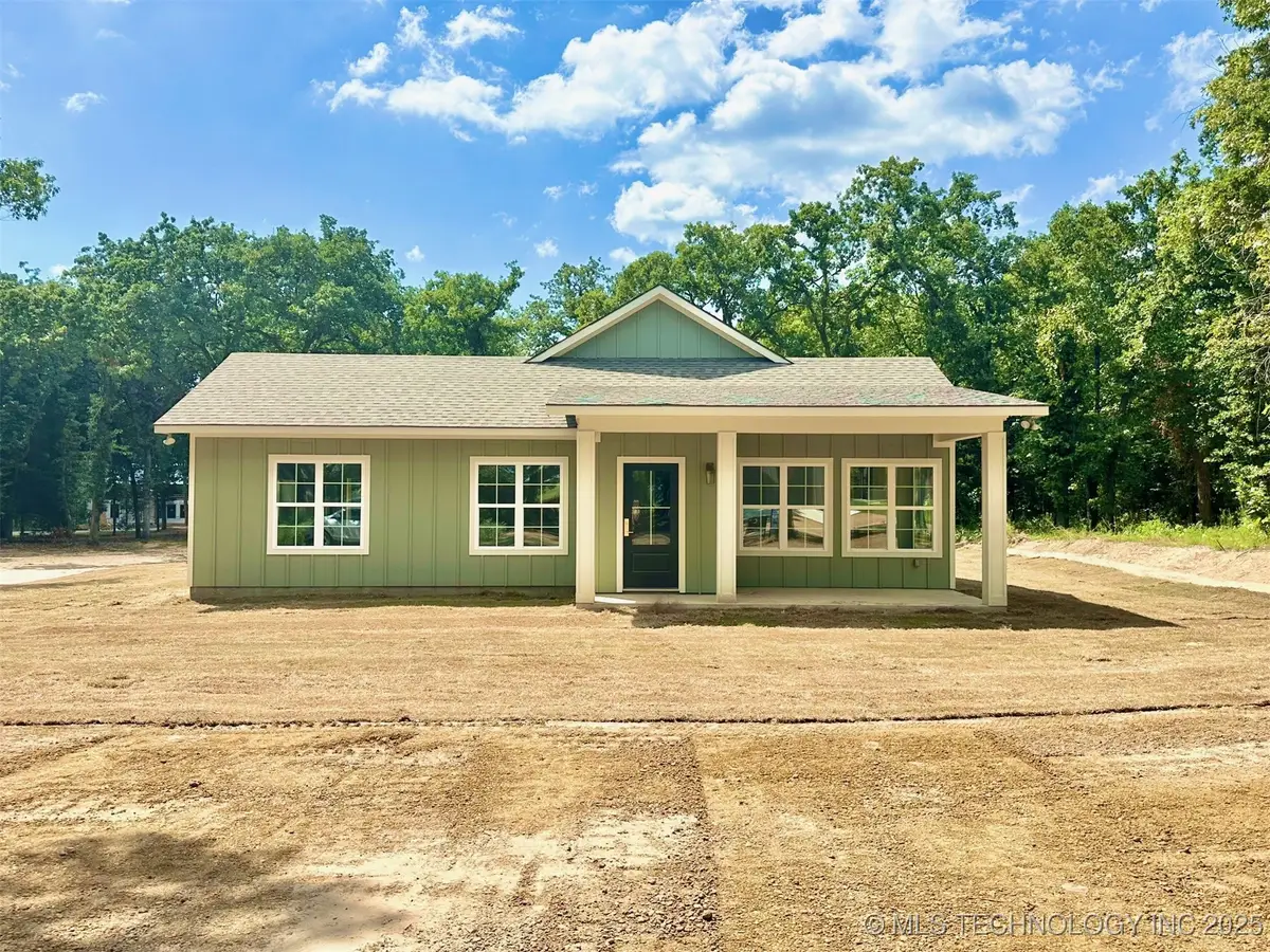 12195 Longboard Loop, Kingston, OK 73439 - Image #1