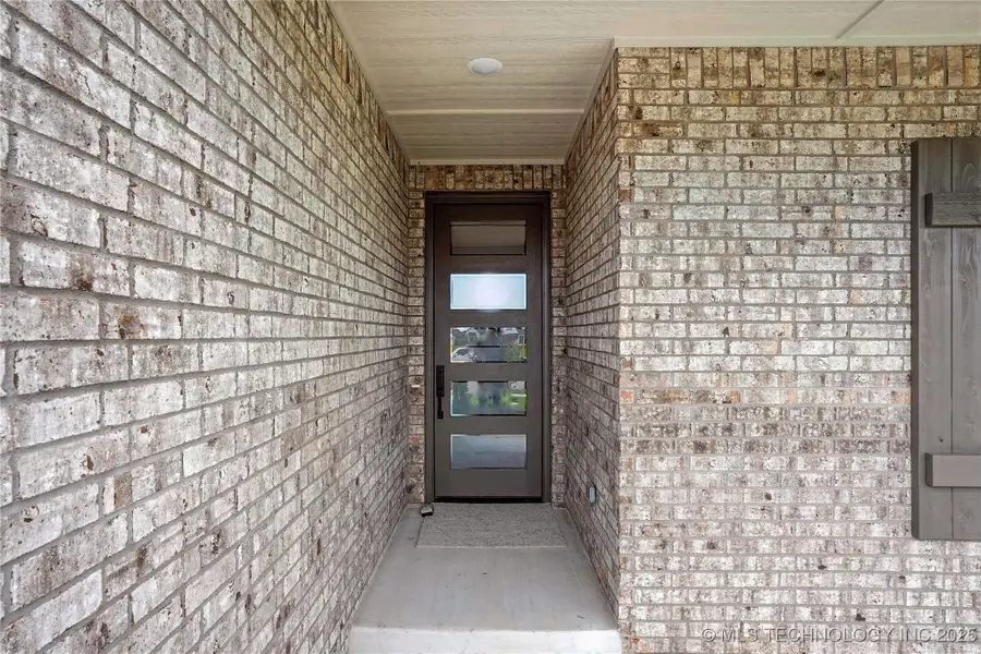 13656 S 21st Street E, Bixby, OK 74008 - Image #2