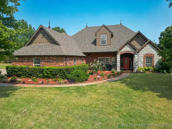 8463 N 66th East Avenue, Owasso, OK 74055