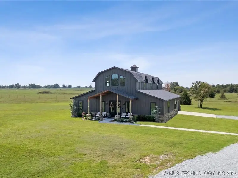 22450 S Rocky Ridge Lane, Claremore, OK 74019 - Image #1