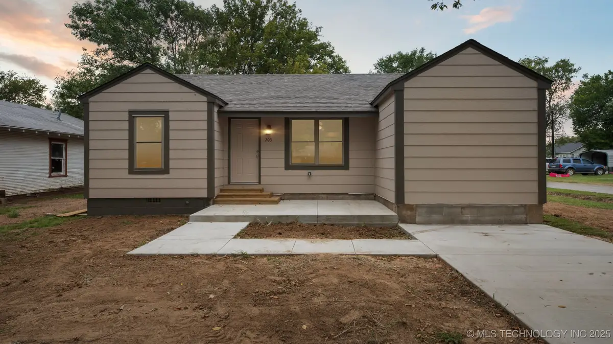 703 S Wood Avenue, Hominy, OK 74035 - Image #1