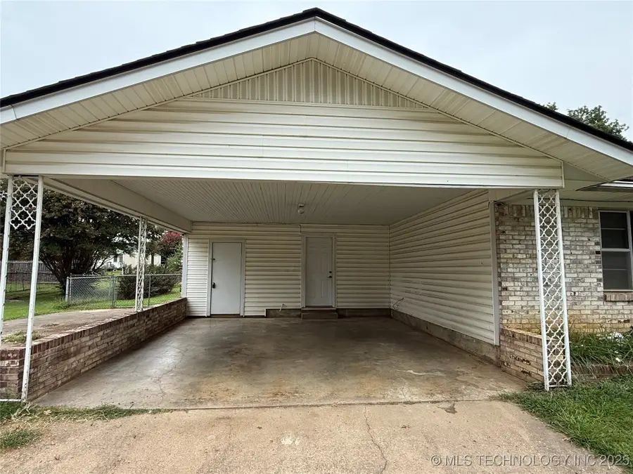 703 E Ida Avenue, Sallisaw, OK 74955 - Image #2