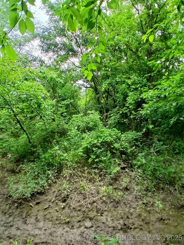 Patton Street, Pittsburg, OK 74560