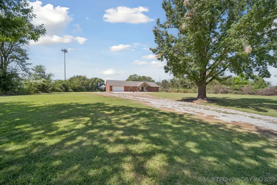 15375 N 247th Road, Okmulgee, OK 74447 - Image #3