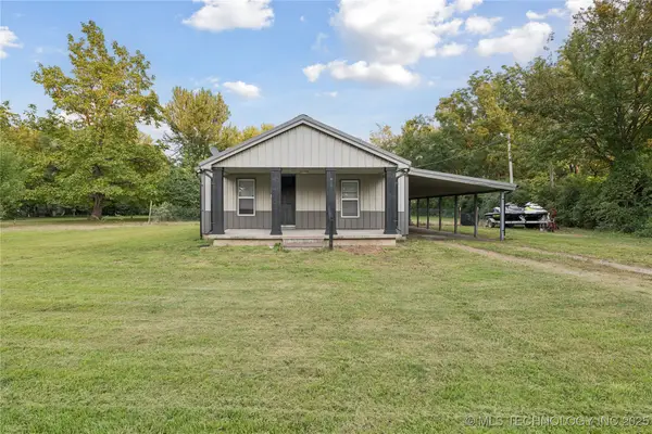 513 N Wineblood Street, Checotah, OK 74426