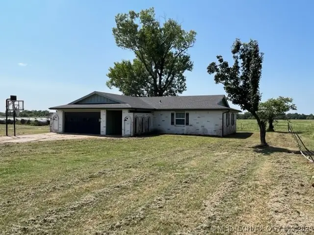 18425 S 270 Road, Morris, OK 74445 - Image #1