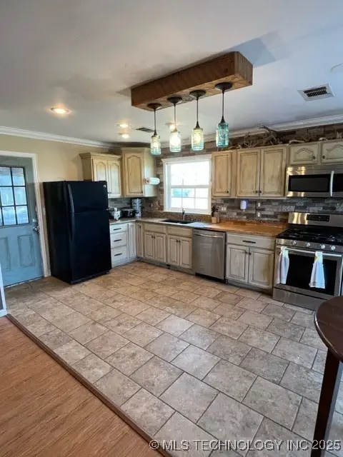 18425 S 270 Road, Morris, OK 74445 - Image #2