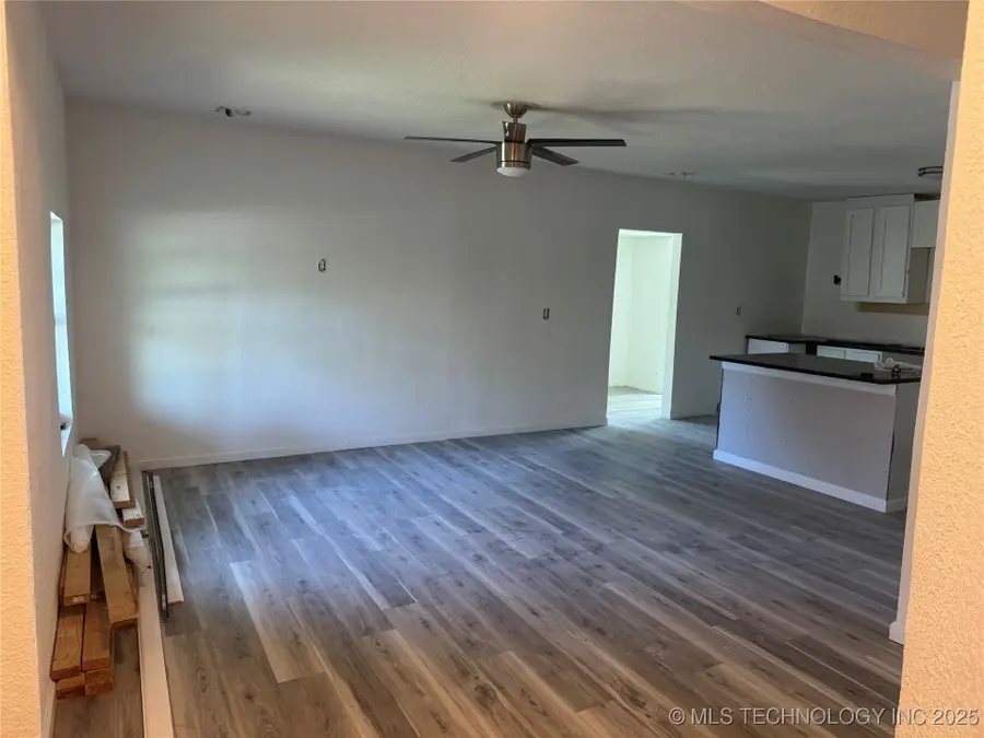 109 W Victor Street, Hugo, OK 74743 - Image #3