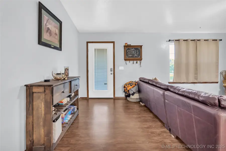 191 Young Road, Wilson, OK 73463 - Image #3