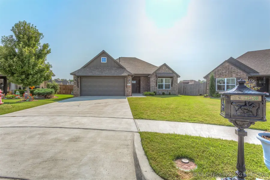 1513 E Atlanta Street S, Broken Arrow, OK 74012 - Image #2