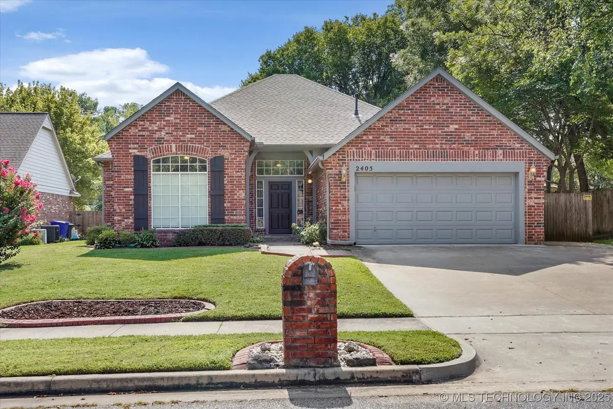 2405 S Willow Avenue, Broken Arrow, OK 74012 - #1