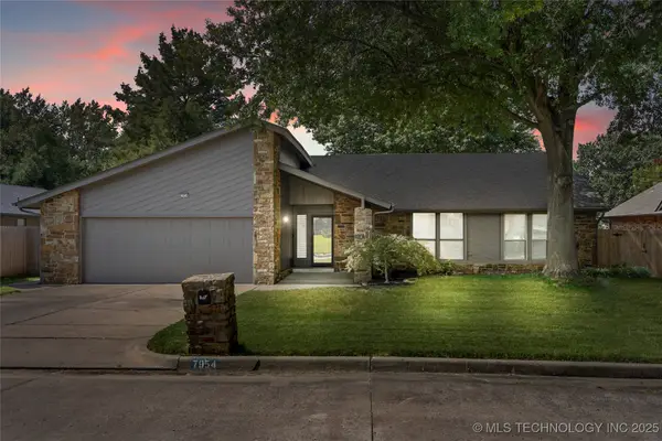 7954 S Lakewood Avenue S, Tulsa, OK 74136